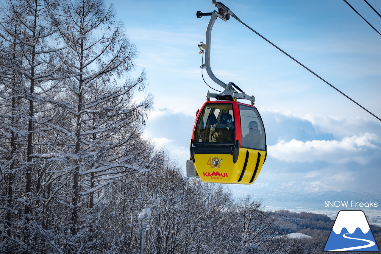 カムイスキーリンクス｜この上ないほど澄んだ青空と極上のパウダースノー。やっぱり『カムイ』は外れない！